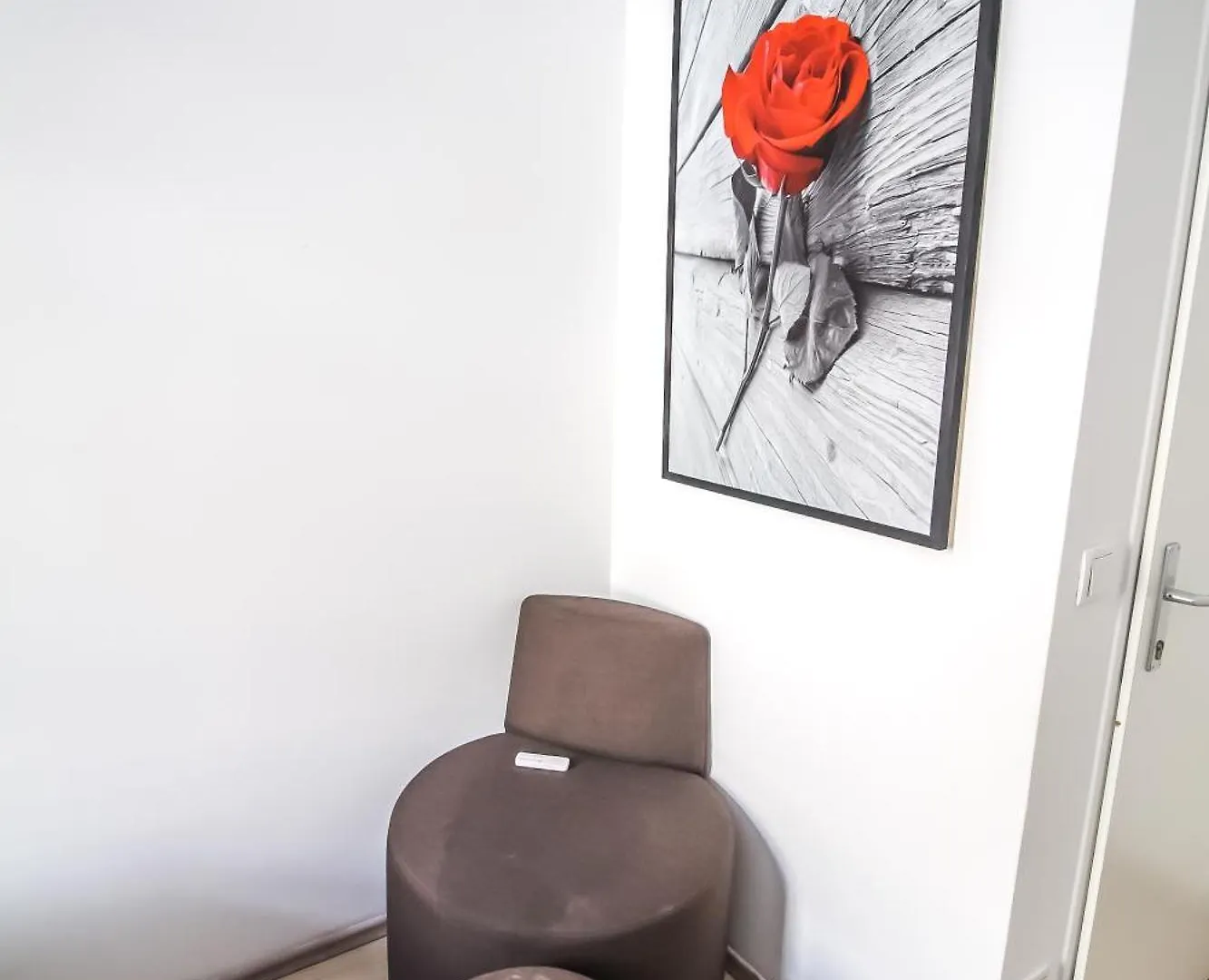 Cozy Room In Floridsdorf Area Pr3 Vienna Homestay